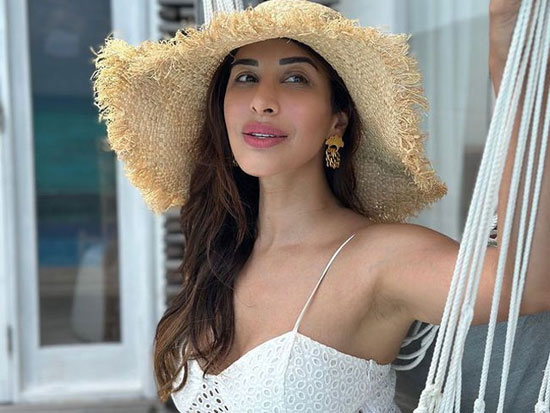 Stellar Poses Of Sophie Choudhary At Beach